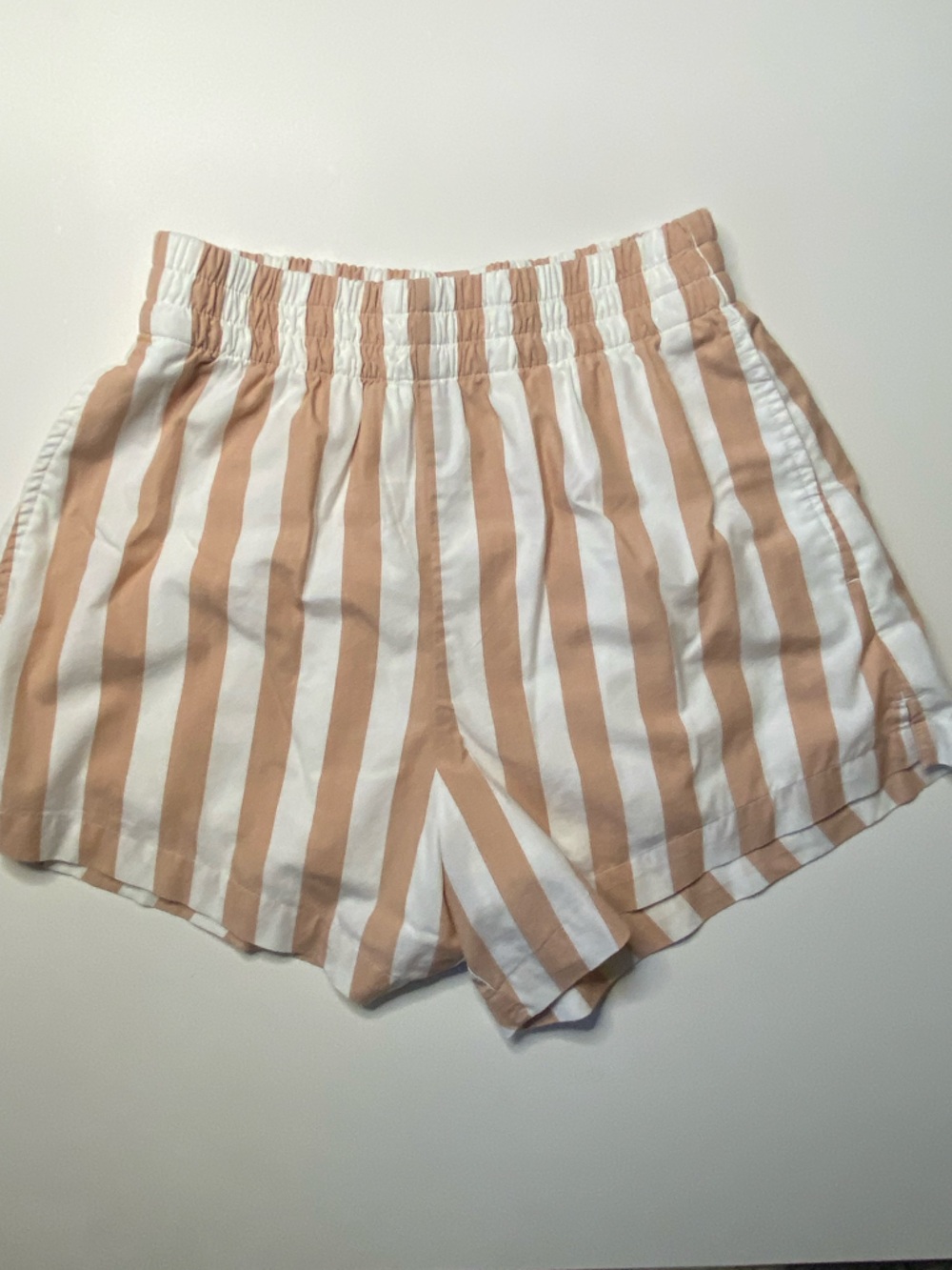 Abercrombie & Fitch White and Beige Striped Elastic Waist Shorts